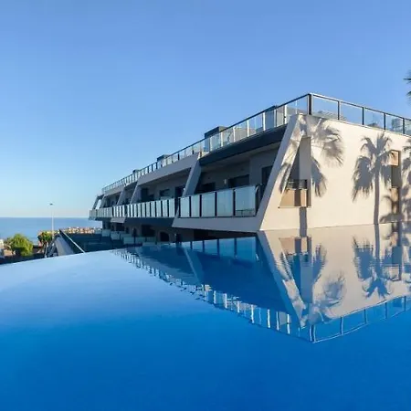 Апартаменты In With Sea View, Ac, Pool