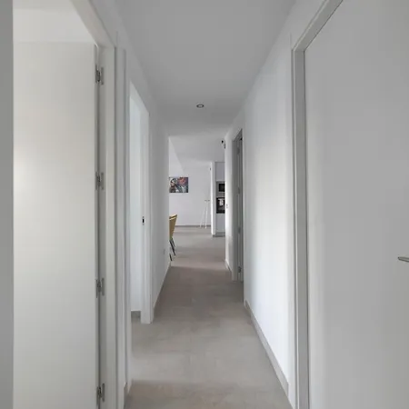In With Sea View, Ac, Pool *