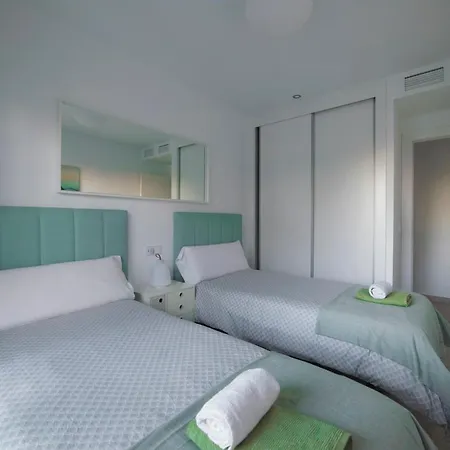 Апартаменты In With Sea View, Ac, Pool